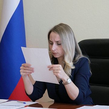 Депутат-коммунист Светлана Белоус провела приём граждан